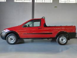 FIAT - STRADA - 2010/2011 - Vermelha - R$ 38.900,00