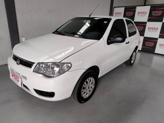 FIAT - PALIO - 2015/2015 - Branca - R$ 25.900,00