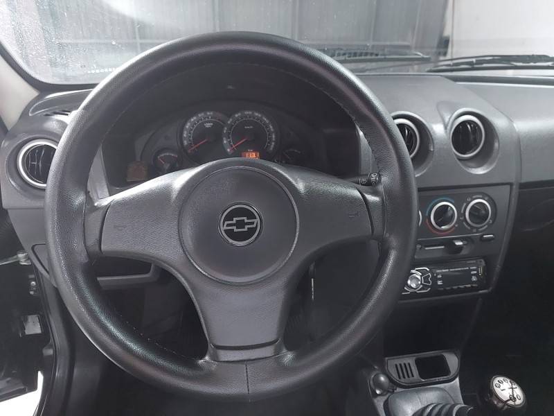 CHEVROLET - PRISMA - 2009/2010 - Preta - R$ 29.900,00