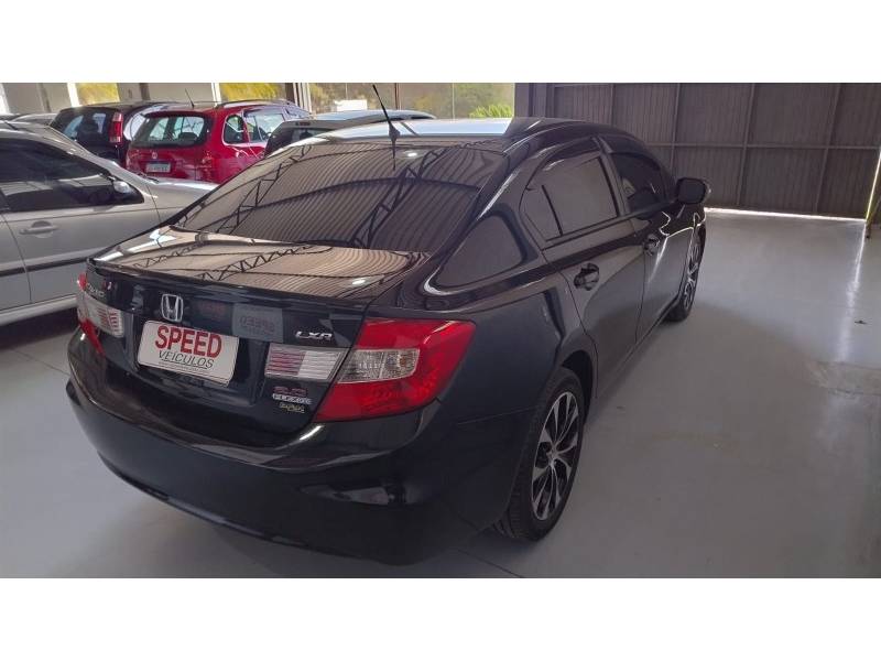 HONDA - CIVIC - 2014/2015 - Preta - R$ 77.900,00