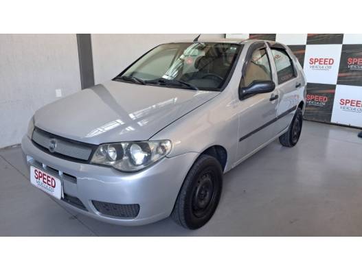 FIAT - PALIO - 2006/2007 - Prata - R$ 19.950,00