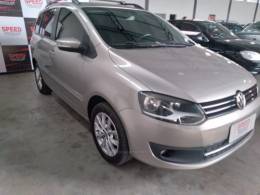 VOLKSWAGEN - SPACEFOX - 2013/2013 - Prata - R$ 39.800,00