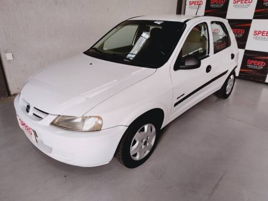 CHEVROLET - CELTA - 2004/2005 - Branca - R$ 21.900,00