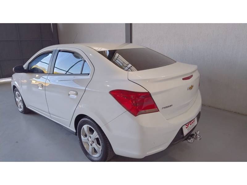 CHEVROLET - PRISMA - 2019/2019 - Branca - R$ 64.900,00