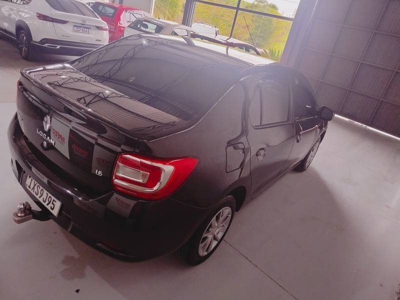 RENAULT - LOGAN - 2017/2017 - Preta - R$ 44.900,00