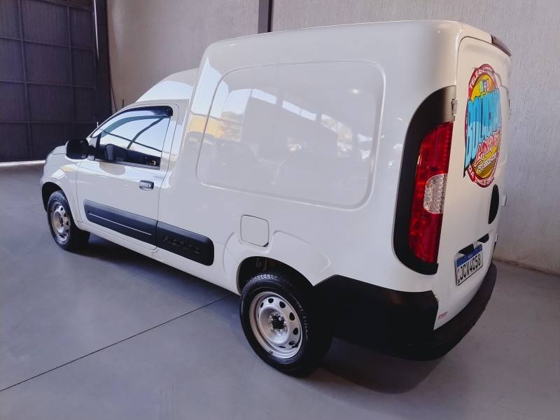 FIAT - FIORINO - 2024/2025 - Branca - R$ 115.900,00