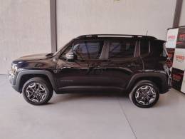JEEP - RENEGADE - 2022/2023 - Preta - R$ 135.900,00