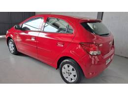CHEVROLET - ONIX - 2012/2013 - Vermelha - R$ 39.800,00
