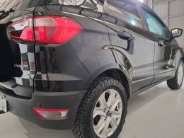 FORD - ECOSPORT - 2013/2014 - Preta - R$ 56.900,00