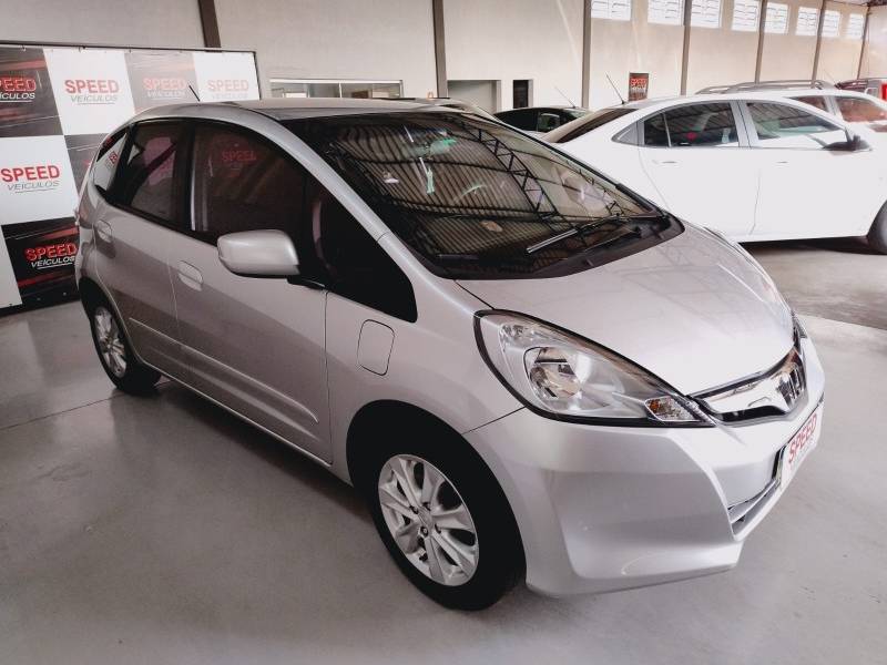 HONDA - FIT - 2014/2014 - Prata - Sob Consulta