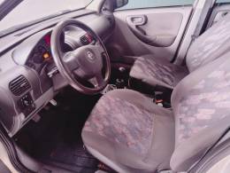 CHEVROLET - CORSA - 2003/2004 - Bege - R$ 24.900,00