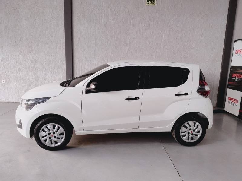 FIAT - MOBI - 2019/2020 - Branca - R$ 47.900,00