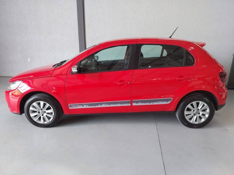 VOLKSWAGEN - GOL - 2011/2012 - Vermelha - R$ 35.900,00