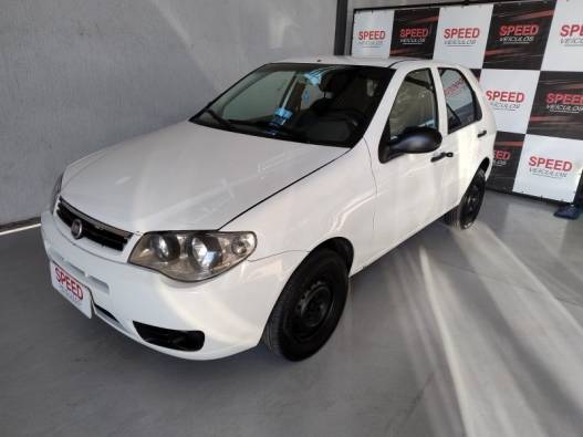 FIAT - PALIO - 2016/2016 - Branca - R$ 29.800,00