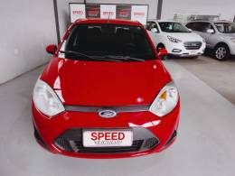 FORD - FIESTA - 2013/2014 - Vermelha - R$ 38.900,00