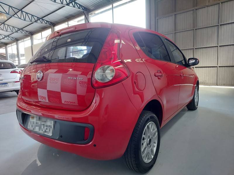 FIAT - PALIO - 2016/2017 - Vermelha - R$ 43.900,00