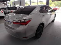 TOYOTA - COROLLA - 2019/2019 - Prata - R$ 108.900,00