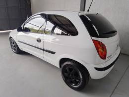 CHEVROLET - CELTA - 2003/2003 - Branca - R$ 17.900,00