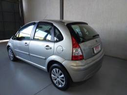 CITROËN - C3 - 2007/2008 - Prata - R$ 21.900,00