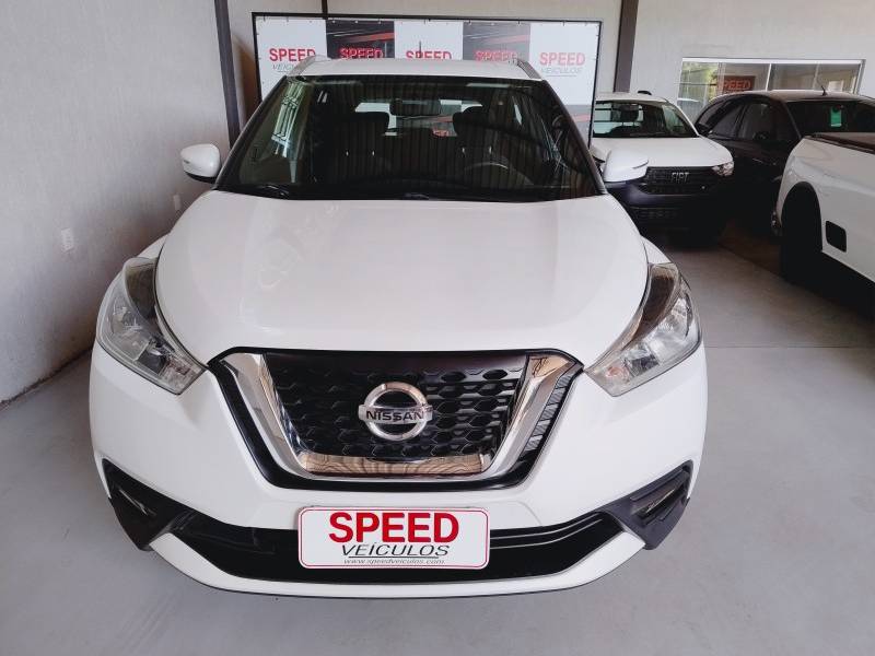 NISSAN - KICKS - 2019/2019 - Branca - R$ 84.900,00