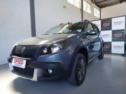 RENAULT - SANDERO - 2012/2012 - Cinza - R$ 39.900,00