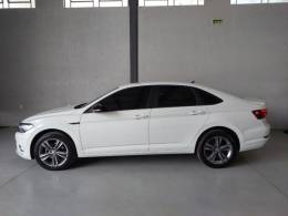 VOLKSWAGEN - JETTA - 2018/2018 - Branca - R$ 106.900,00