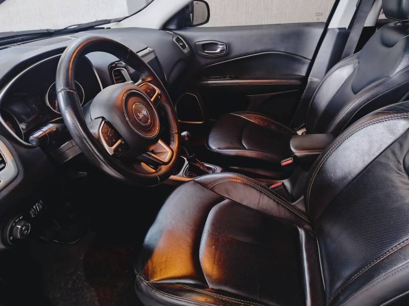 JEEP - COMPASS - 2019/2019 - Preta - R$ 89.900,00