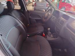 RENAULT - CLIO - 2016/2016 - Branca - R$ 34.900,00