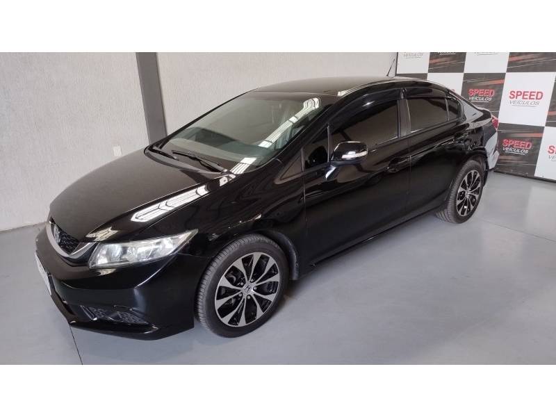 HONDA - CIVIC - 2014/2015 - Preta - R$ 77.900,00