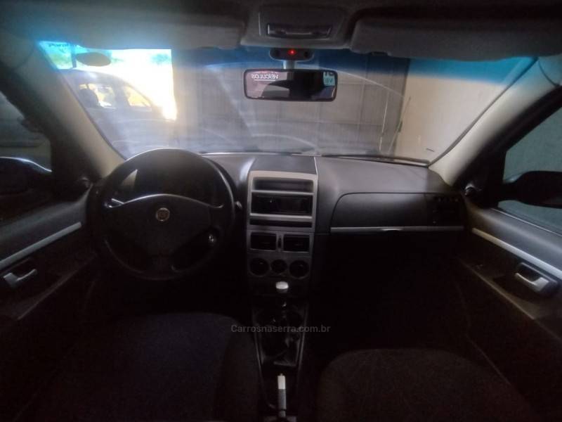 FIAT - PALIO - 2009/2010 - Prata - R$ 32.900,00