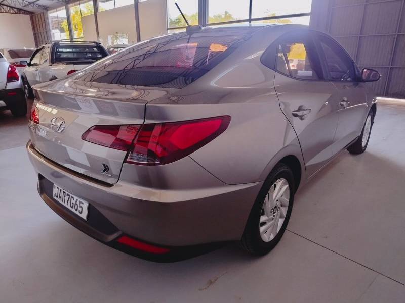 HYUNDAI - HB20S - 2020/2021 - Cinza - R$ 62.900,00