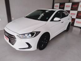 HYUNDAI - ELANTRA - 2016/2017 - Branca - R$ 81.900,00