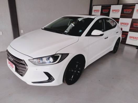 HYUNDAI - ELANTRA - 2016/2017 - Branca - R$ 81.900,00